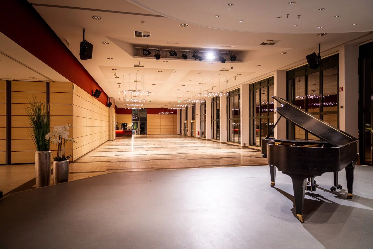 Grosser Saal 14