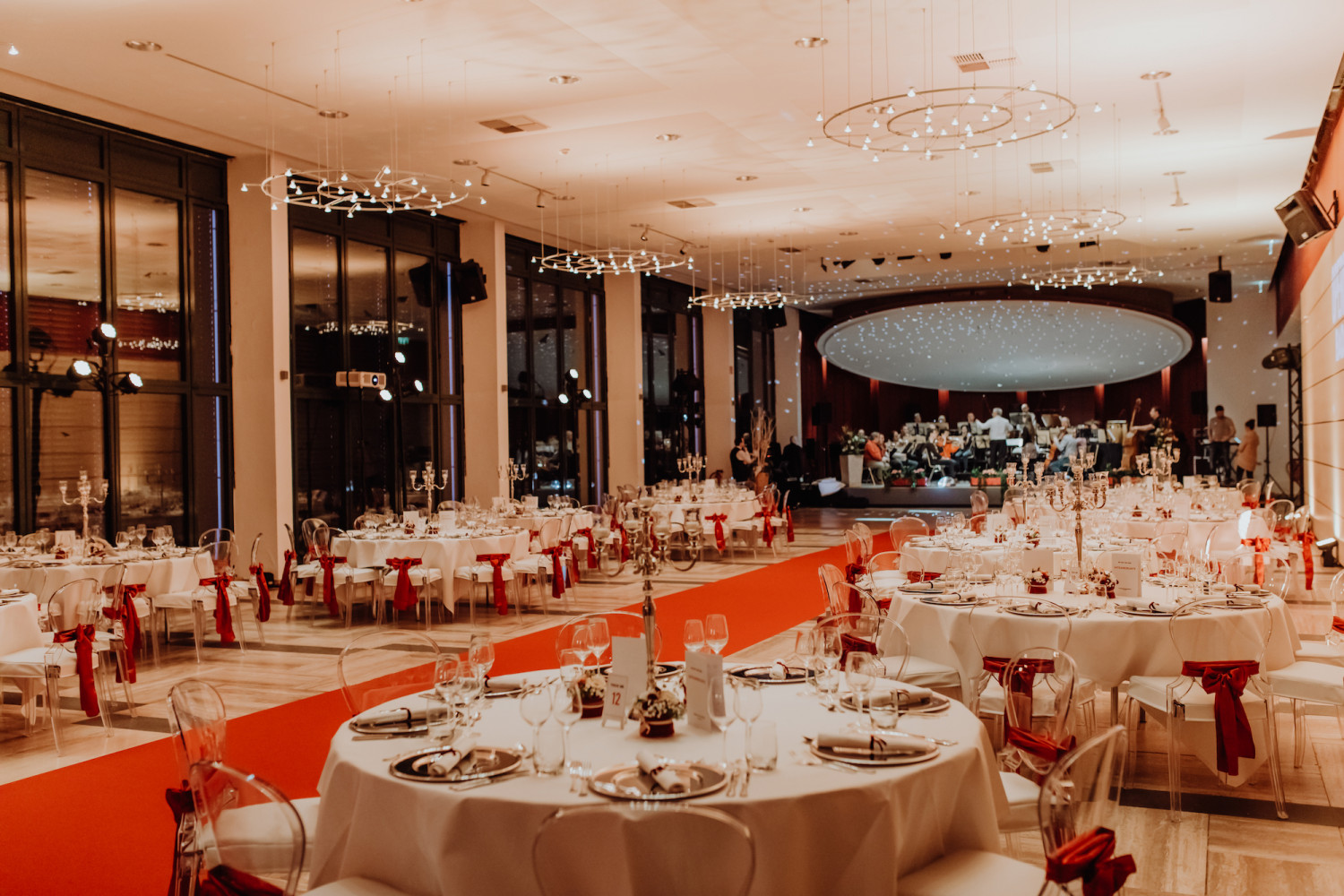 Kurt Wandelhalle Ball